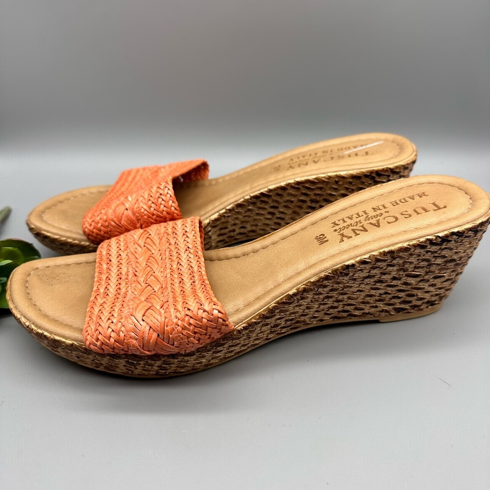 Tuscany women's Wedge sandals size 9